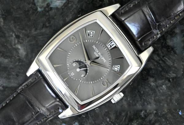 Patek Philippe 5135 Gondolo Calendario Jahreskalender grey dial Weißgold Full Set